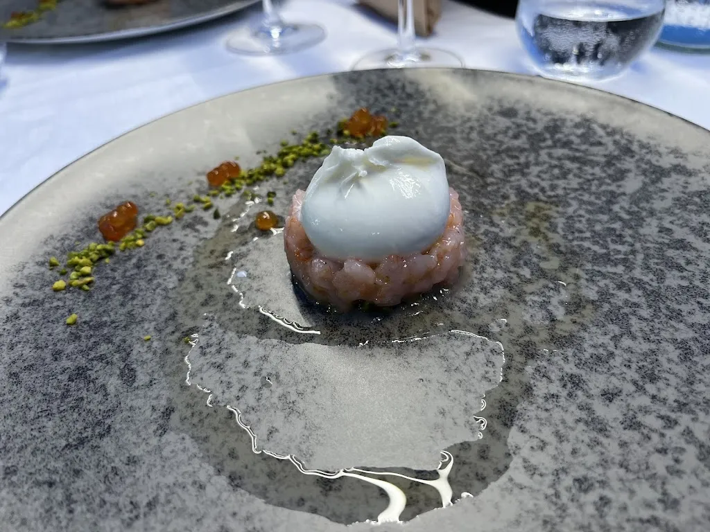 Markus Bours_La Scogliera_Alassio_review