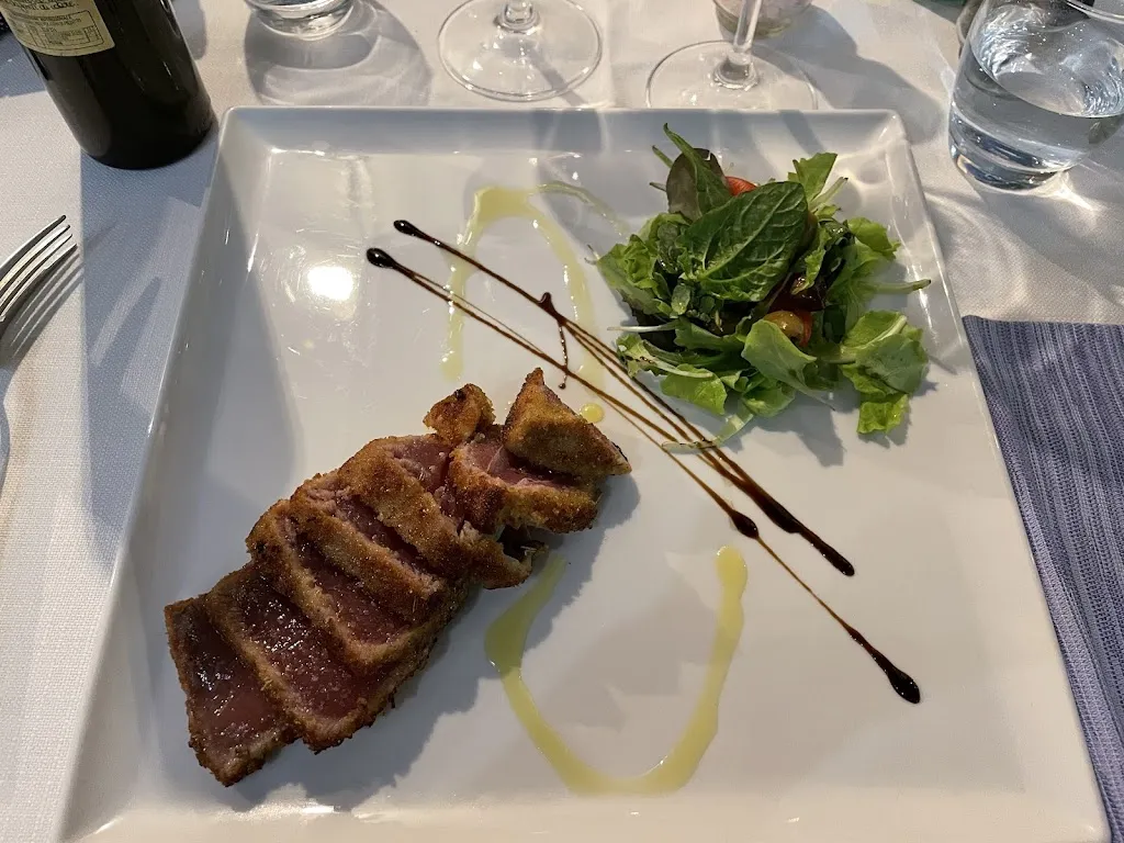 Frank Schneider_Atipico Ristorante Cruderia_Alassio_reseña