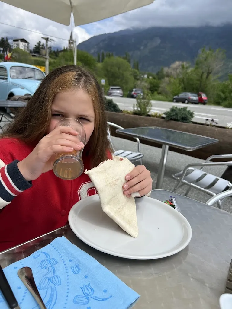 Marina Bakush_Bar La Gabella_Gignod_review