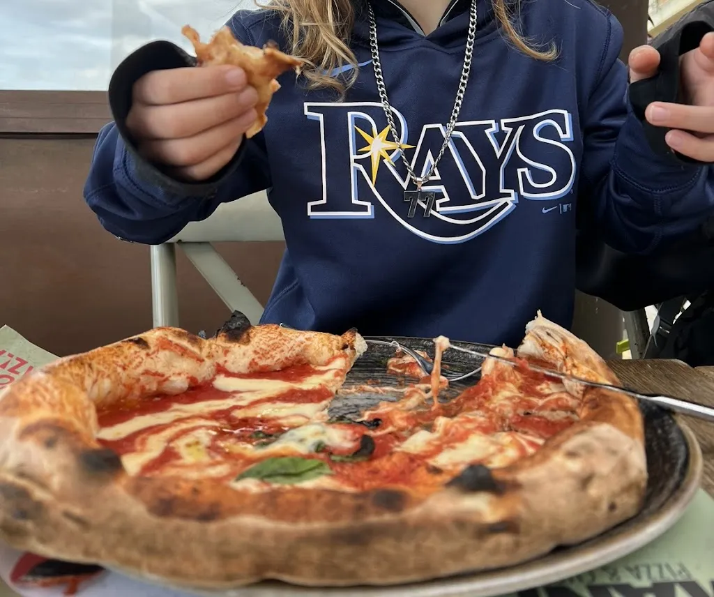 Arian Rassoul_MANI PIZZA & CUCINA ALASSIO_Alassio_review