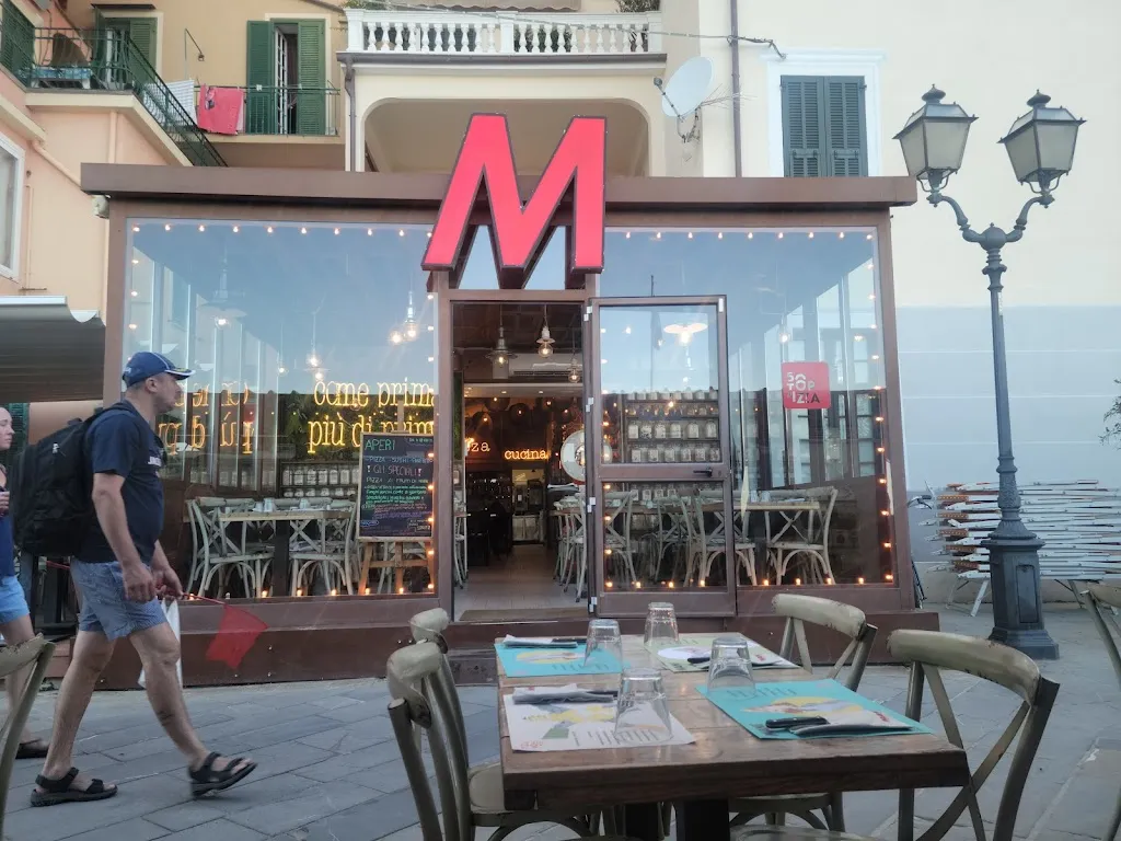 MANI PIZZA & CUCINA ALASSIO_Alassio_slider_image_3