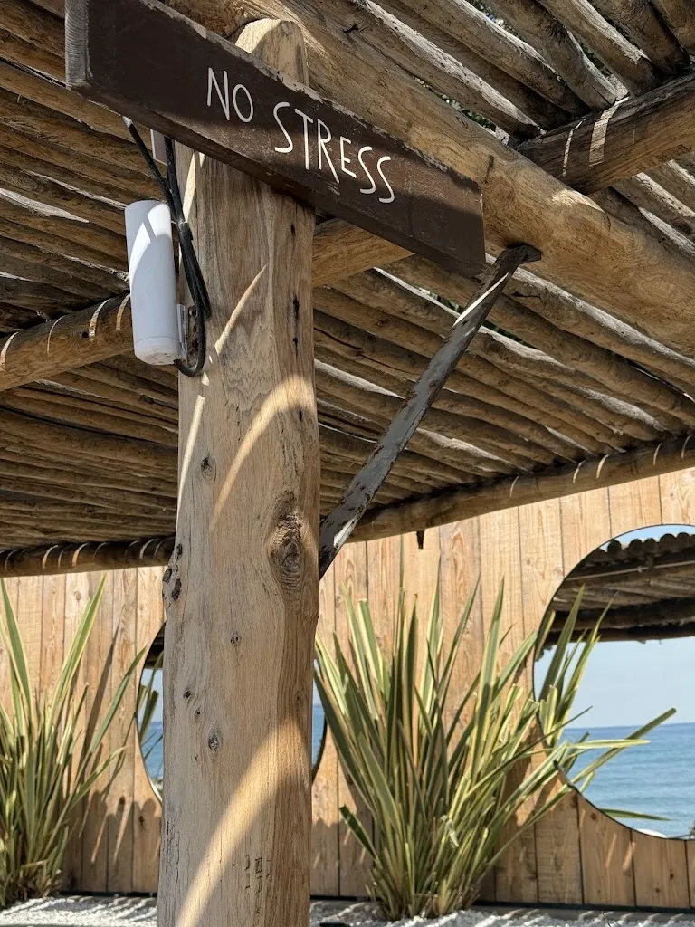 Lora Sheader_Baba Beach_Alassio_review