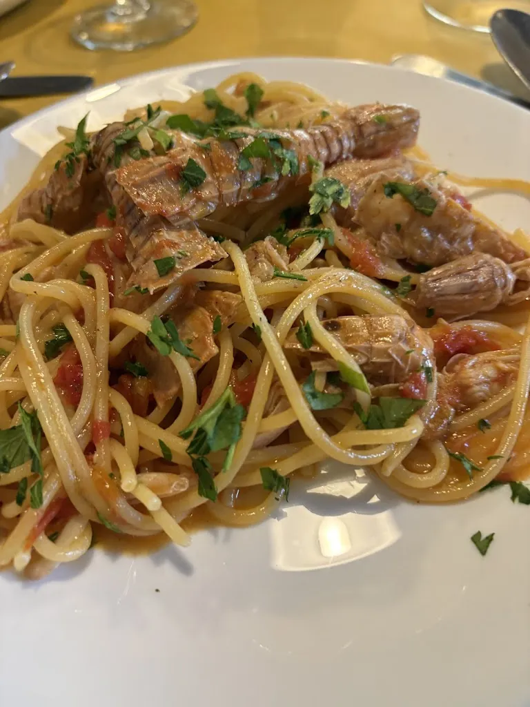 Circolo ARCI Guernica_Arcola_slider_image_3