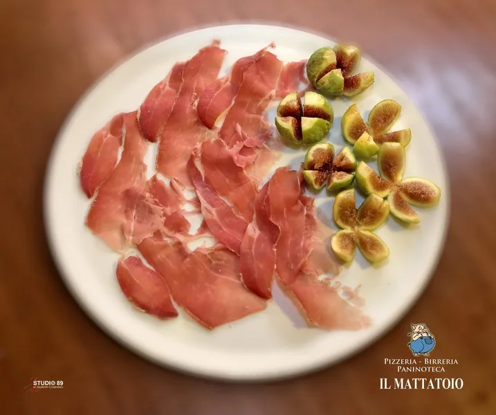 Il Mattatoio | Pizzeria forno a legna - Birreria - Paninoteca_Arcola_slider_image_3