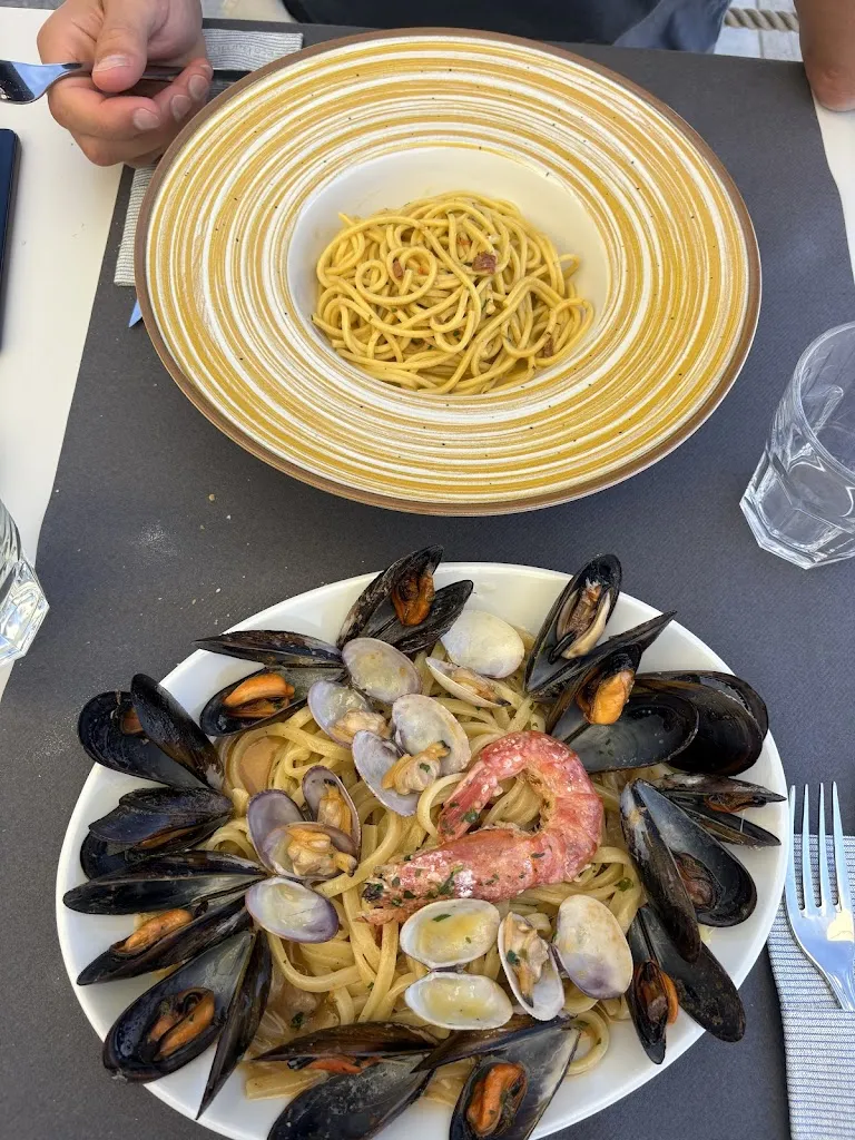 Q.be bistrot_Arenzano_slider_image_3