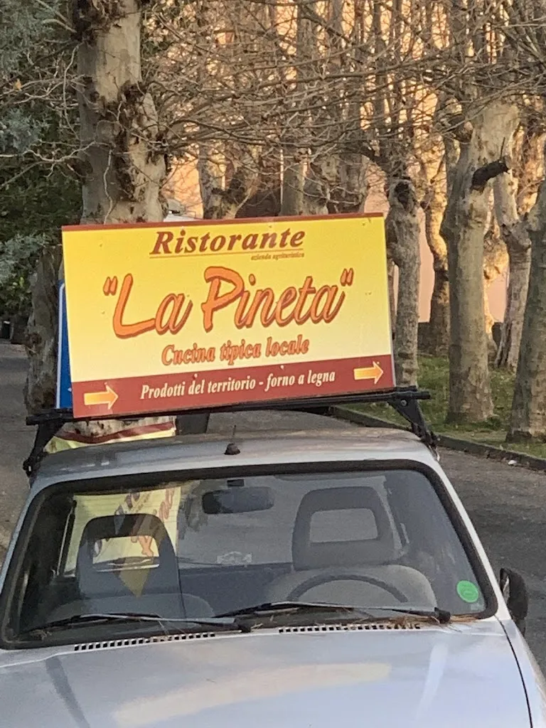 Christine Newville_La Pineta_Bajardo_review