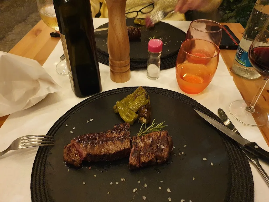 Dal Doc Osteria_Avegno_slider_image_2