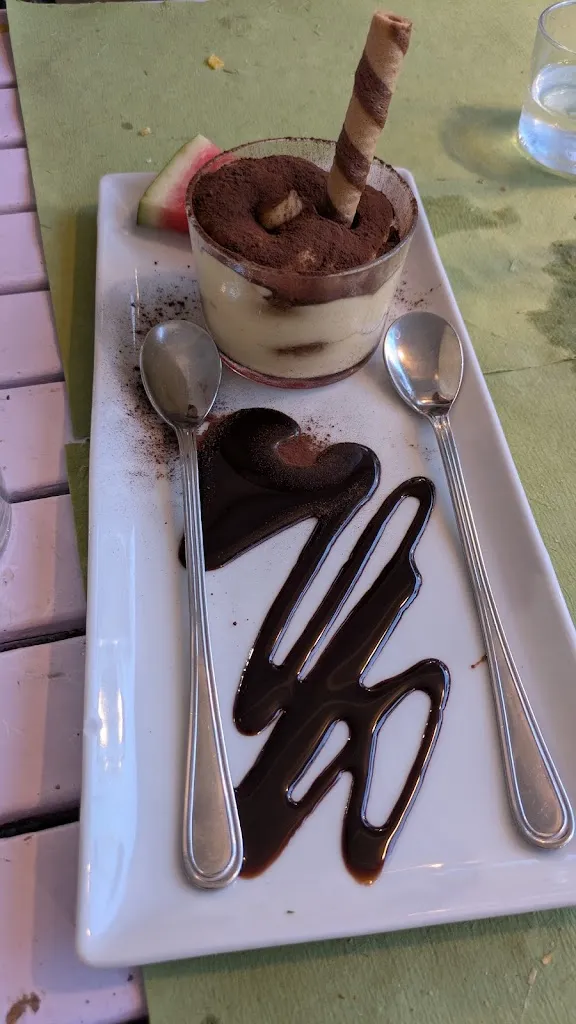 Erdinç Taşel_Spiaggia nel Blu_Bergeggi_review