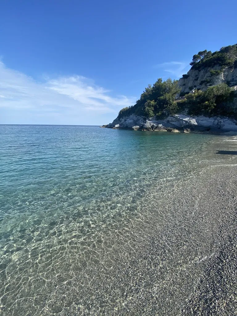 Alex Zanecchia_Playa de Luna_Bergeggi_review