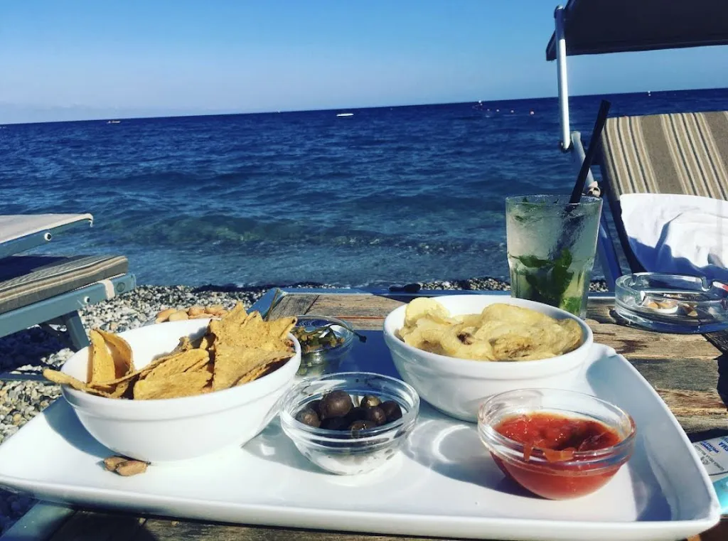 Nina_Samoa Beach & Restaurant_Bergeggi_review