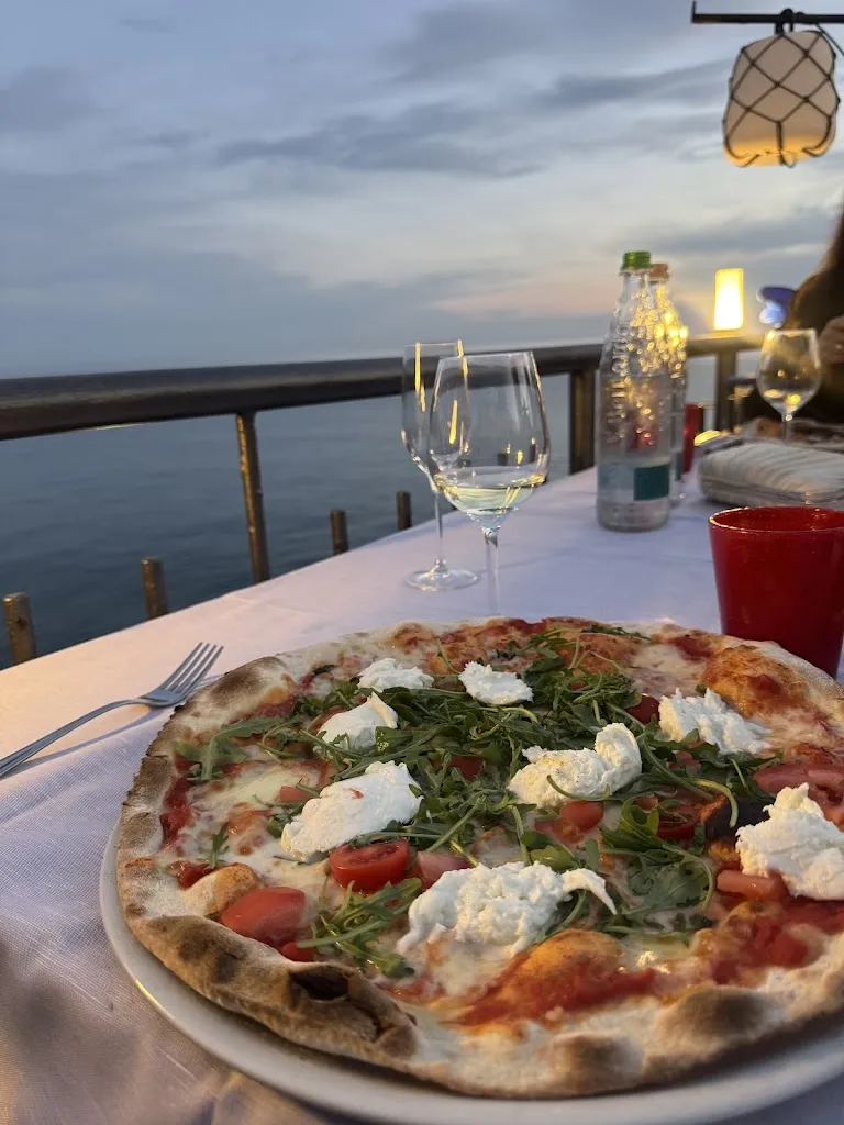 Just Peruzzi_Bogliasco_slider_image_3