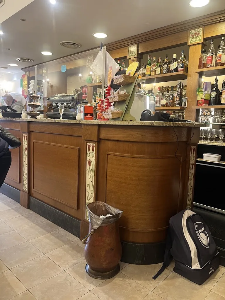 Dottore 1964_Bar Centro - Tabaccheria_Bogliasco_review