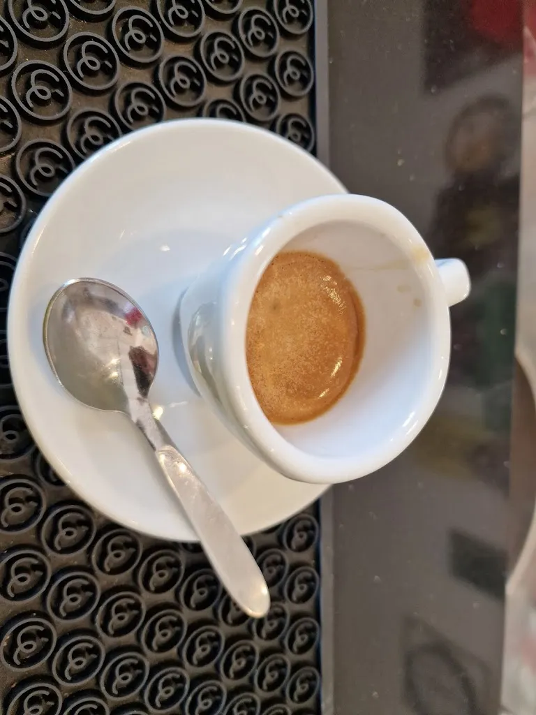 Mattia Tortini_La Piazzetta_Boissano_review