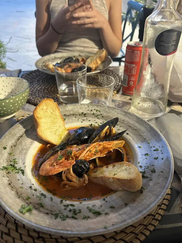 Karin Knudsen_Ca' Lilli - Non solo Paella_Boissano_recensione