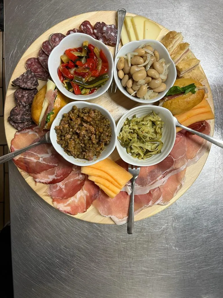 Ristorante Da Clara_Calascio_slider_image_3