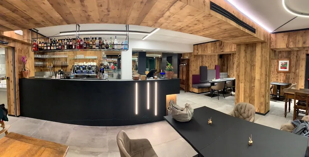 4810 We Are Food restaurant in Courmayeur