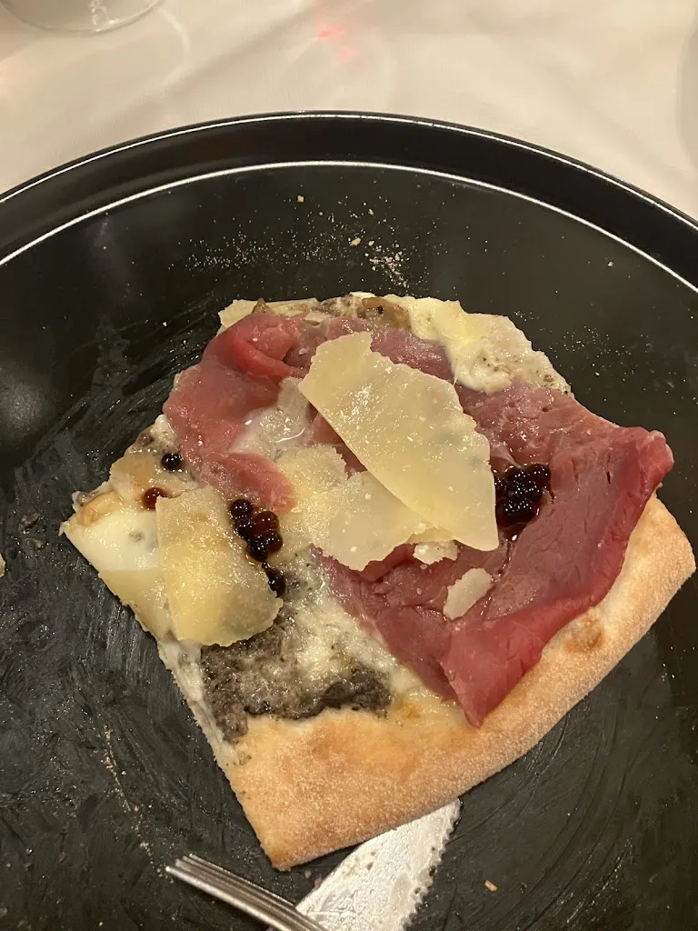 Lukasz Motyl_Torgglhaus_Bolano_review