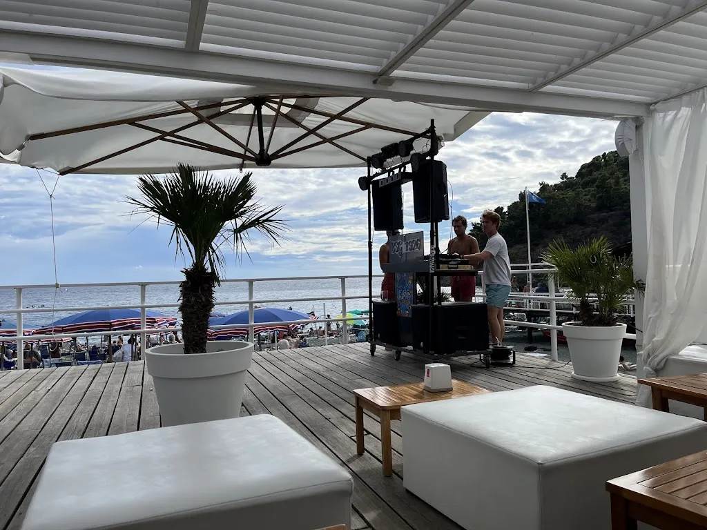 Ying Xian_Bagni San Giorgio_Bonassola_review