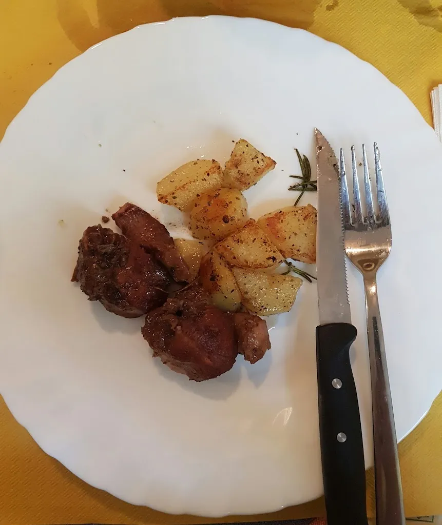 Menu_Bar del Centro_Borghetto d'Arroscia_immagine_4