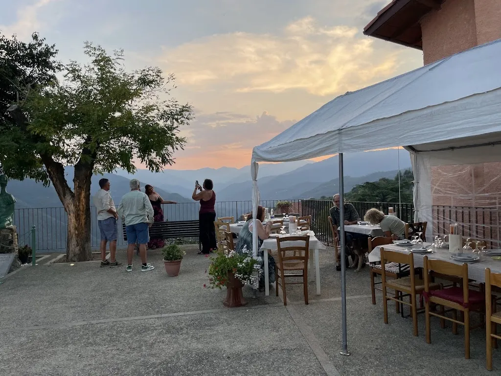 Trattoria Nadia_Borgo di Ranzo_slider_image_1