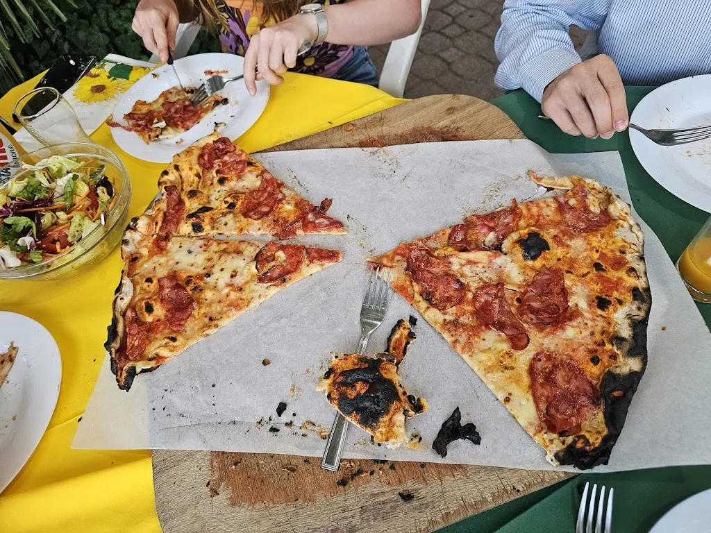 Ristorante Le Logge_Borgomaro_slider_image_3