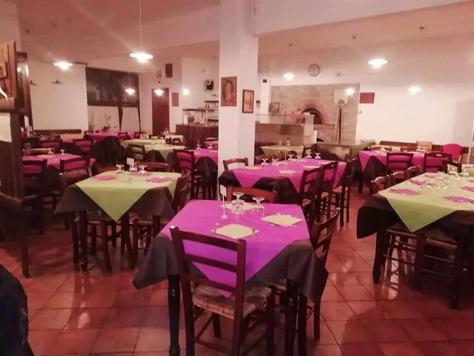 La volpe e il gatto_Borgo Fornari-Pieve_slider_image_1