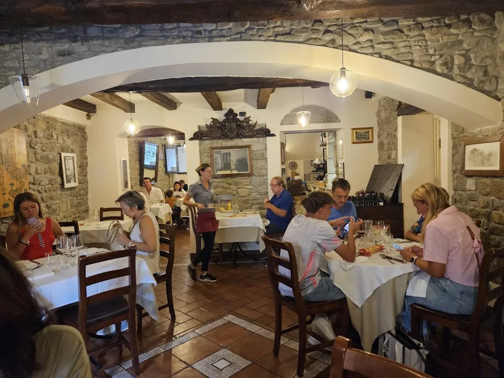 La Taverna Dei Golosi restaurant in Brugnato