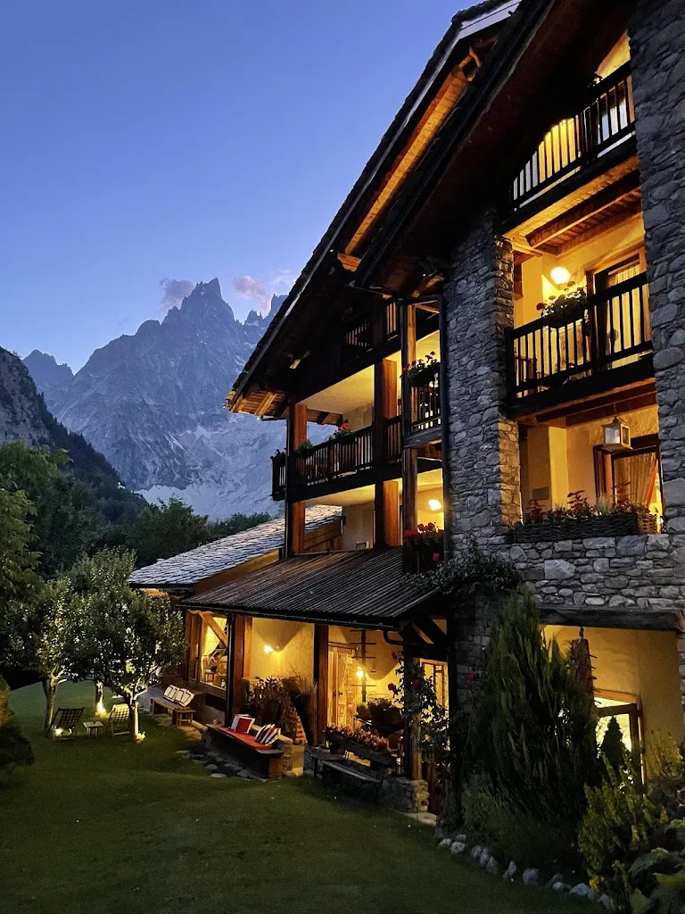 John Vassallo_Auberge De La Maison_Courmayeur_review