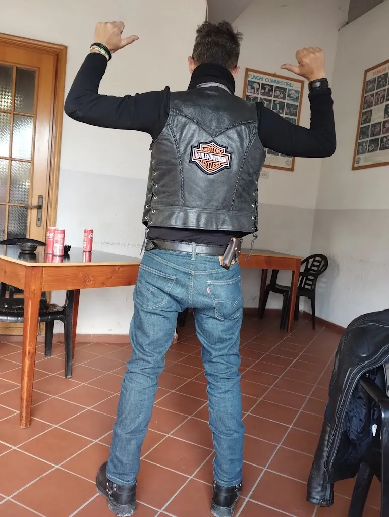 Angelo Gubertini_Albergo Al Cornoviglio Di Albergotti Daniela_Calice al Cornoviglio_review