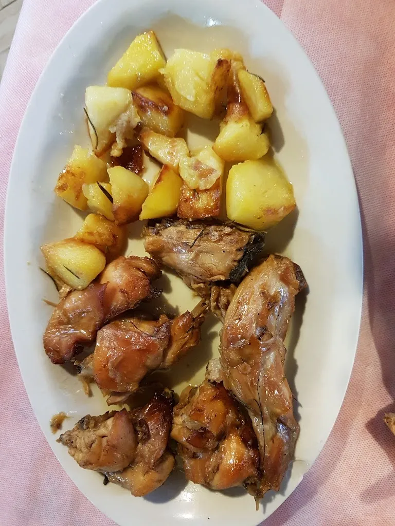 Albergo Al Cornoviglio Di Albergotti Daniela_Calice al Cornoviglio_slider_image_3