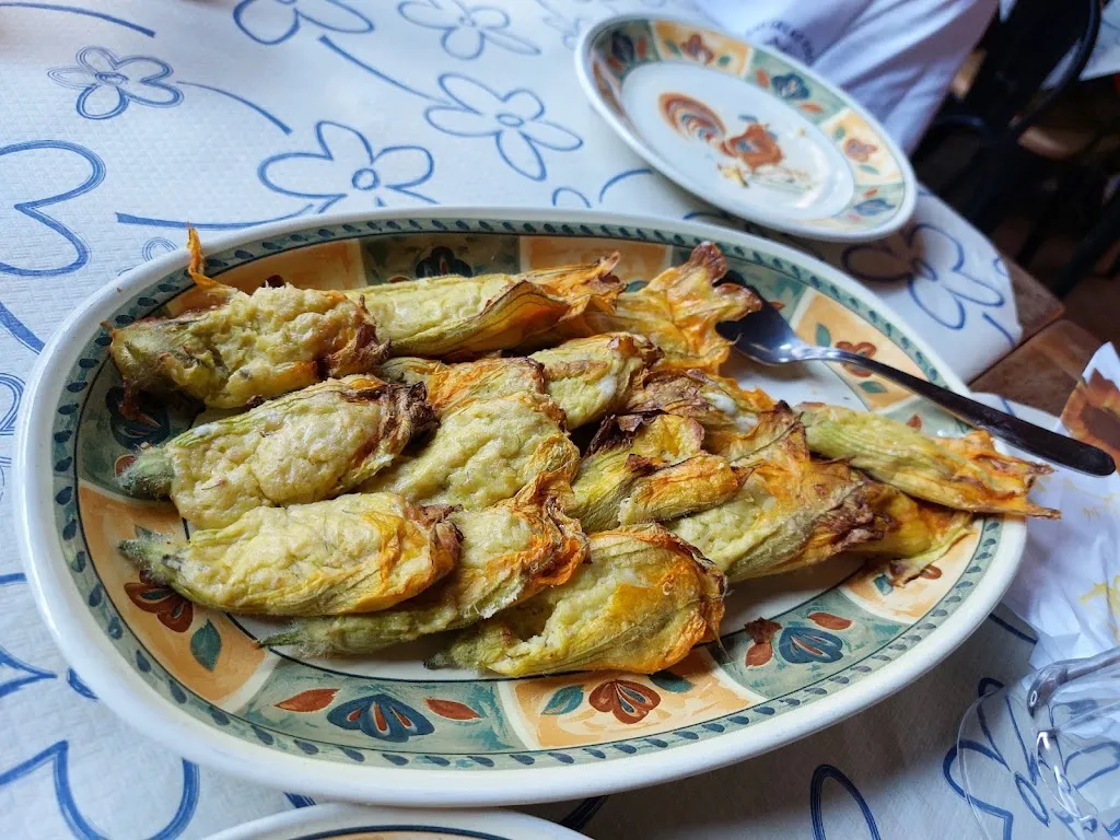 Rie .H_Piccolo Bar_Calice Ligure_review