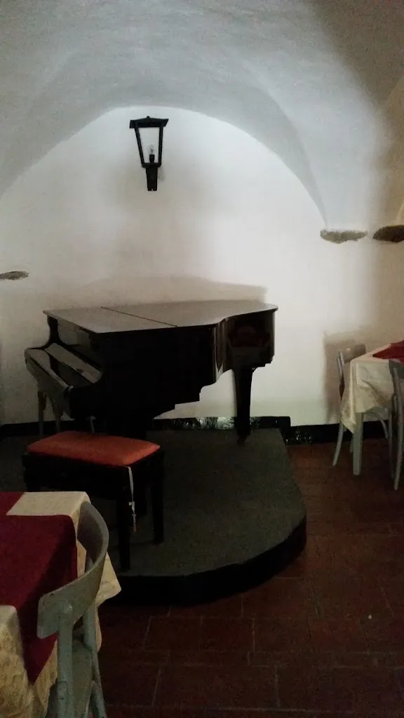 Ristorante pizzeria Il Dopo 3_Calice Ligure_slider_image_3