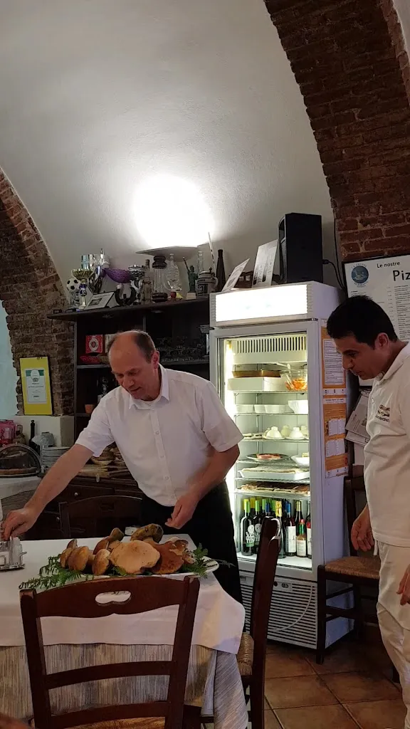 Ristorante La Grotta_Cairo Montenotte_slider_image_2