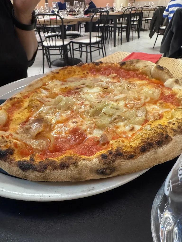 Ristorante Pizzeria Da Maruzziello_Cairo Montenotte_slider_image_3