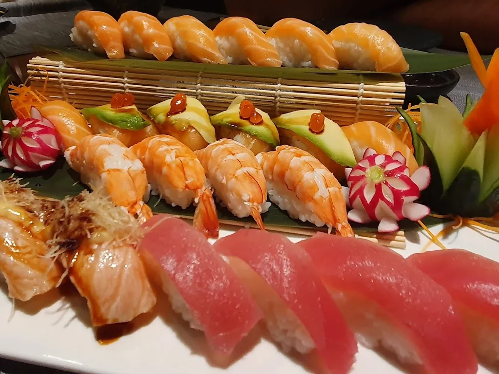 Haru Asian Fusion Restaurant_Cairo Montenotte_slider_image_2