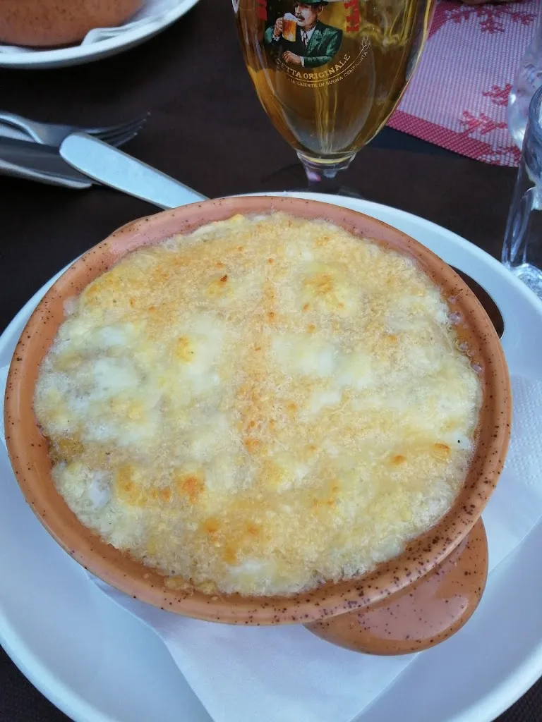 Bar Vineria Walser_Courmayeur_slider_image_3