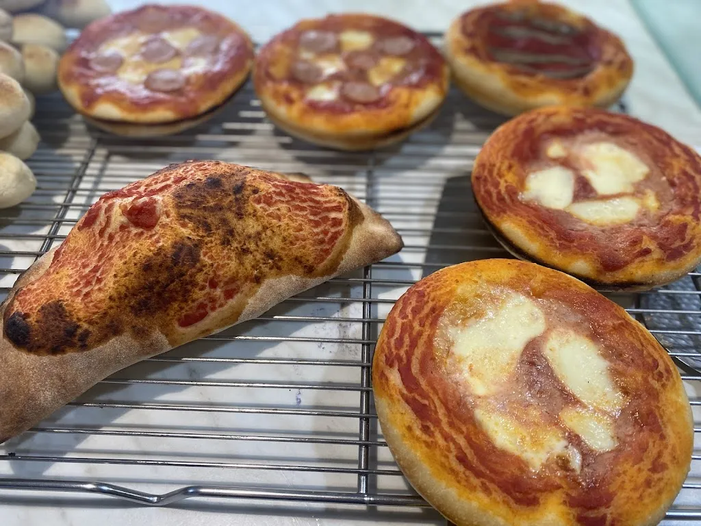 Pizza Più_Cairo Montenotte_slider_image_2