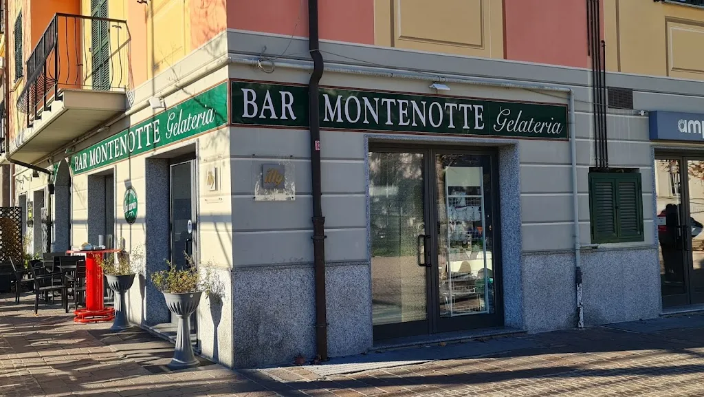 Montenotte - Bar & Gelateria restaurant in Cairo Montenotte