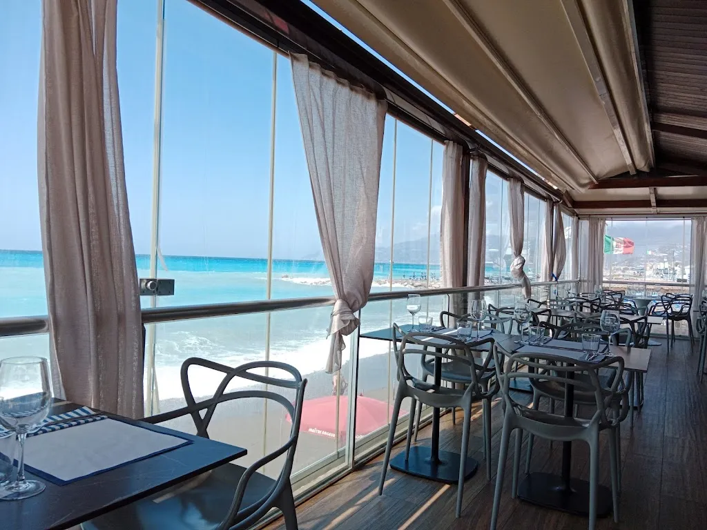 Maoma Beach_Bordighera_slider_image_2