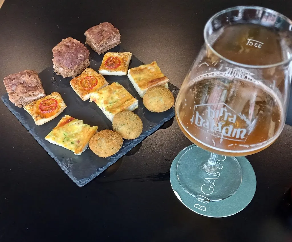 Barbara-Ann Mc Auley_Buga Buga_Bordighera_review