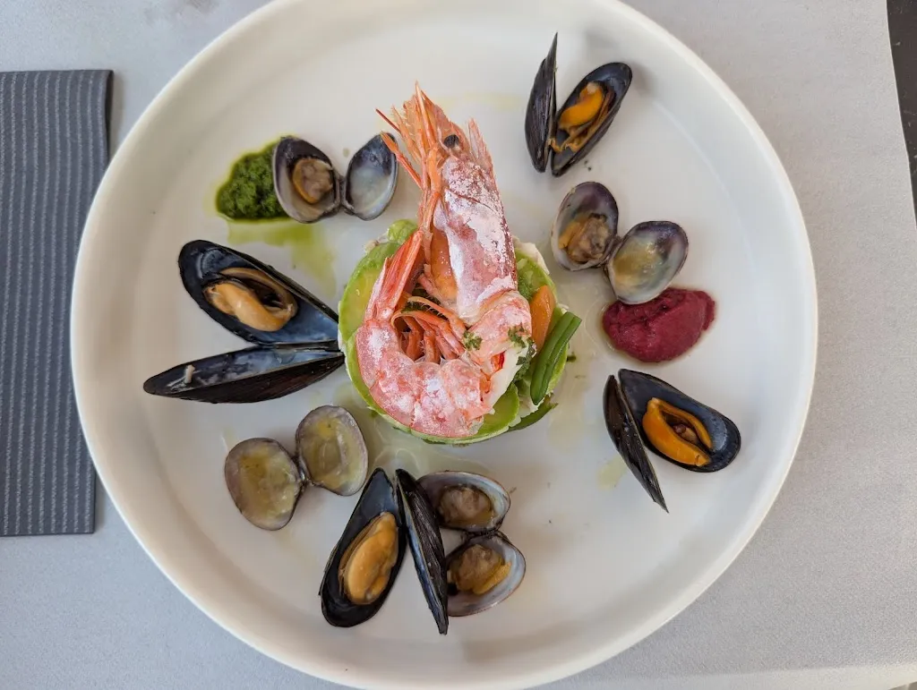 Durim Krasniqi_Marina Beach_Bordighera_review