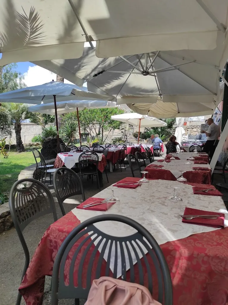 Ristorante Pizzeria Valdisogno restaurant in Bordighera