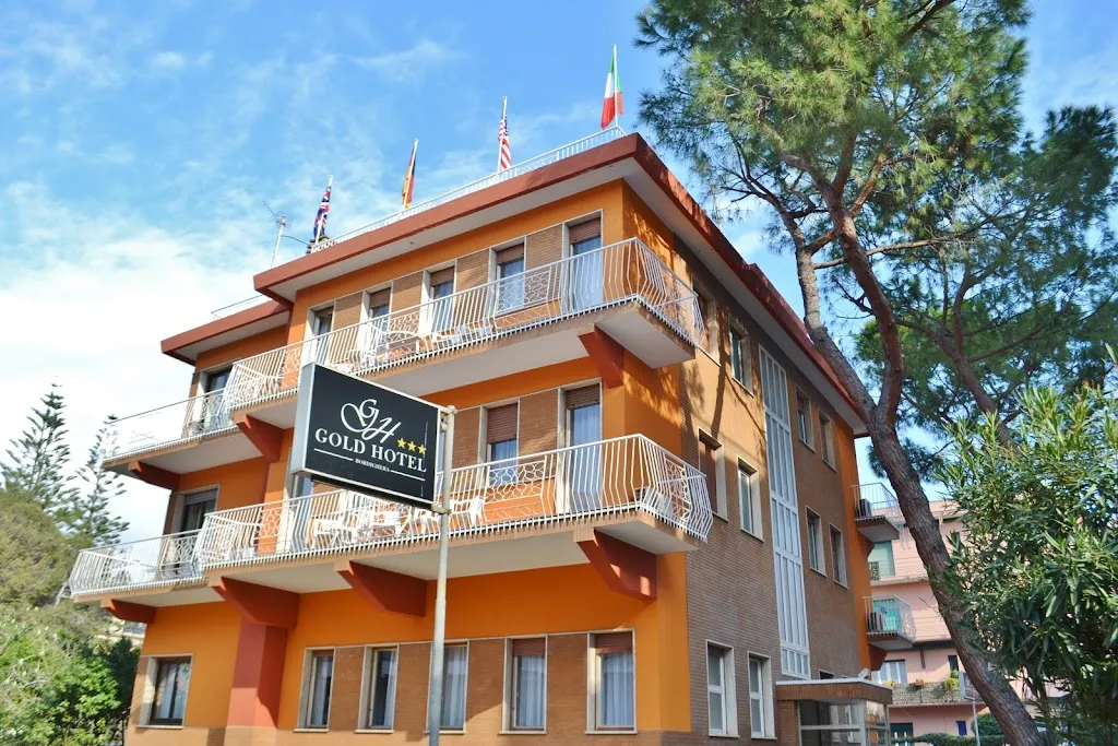Gold Hotel restaurant in Bordighera