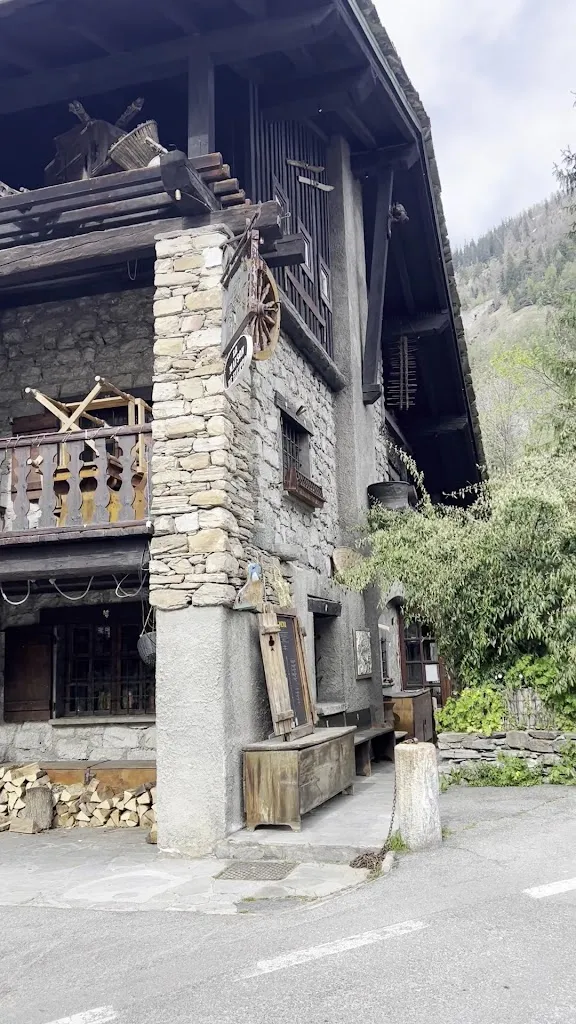 Maksym Kyrylenko_La Maison de Filippo_Courmayeur_review