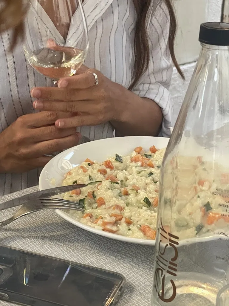 Emmeli Salomonsson_Ristorante Pizzeria Griglieria da Monica_Bordighera_review