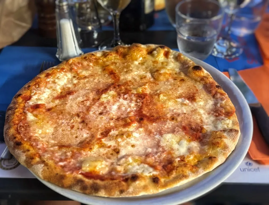 Pizzeria Sant'Ampelio_Bordighera_slider_image_2