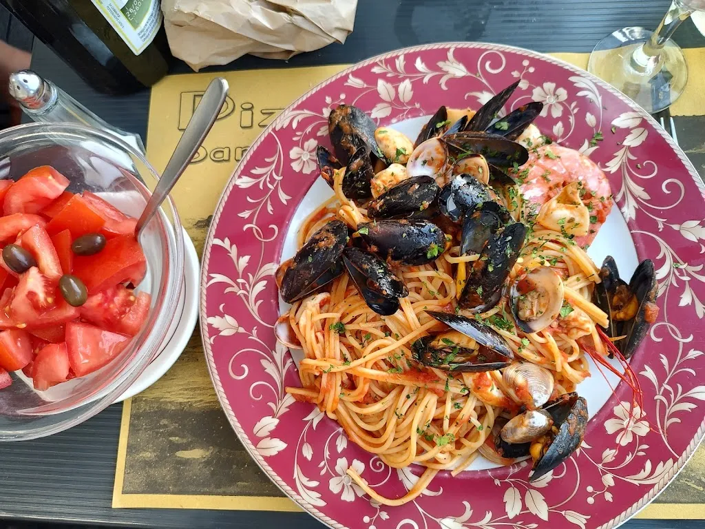 Pizzeria Sant'Ampelio_Bordighera_slider_image_3