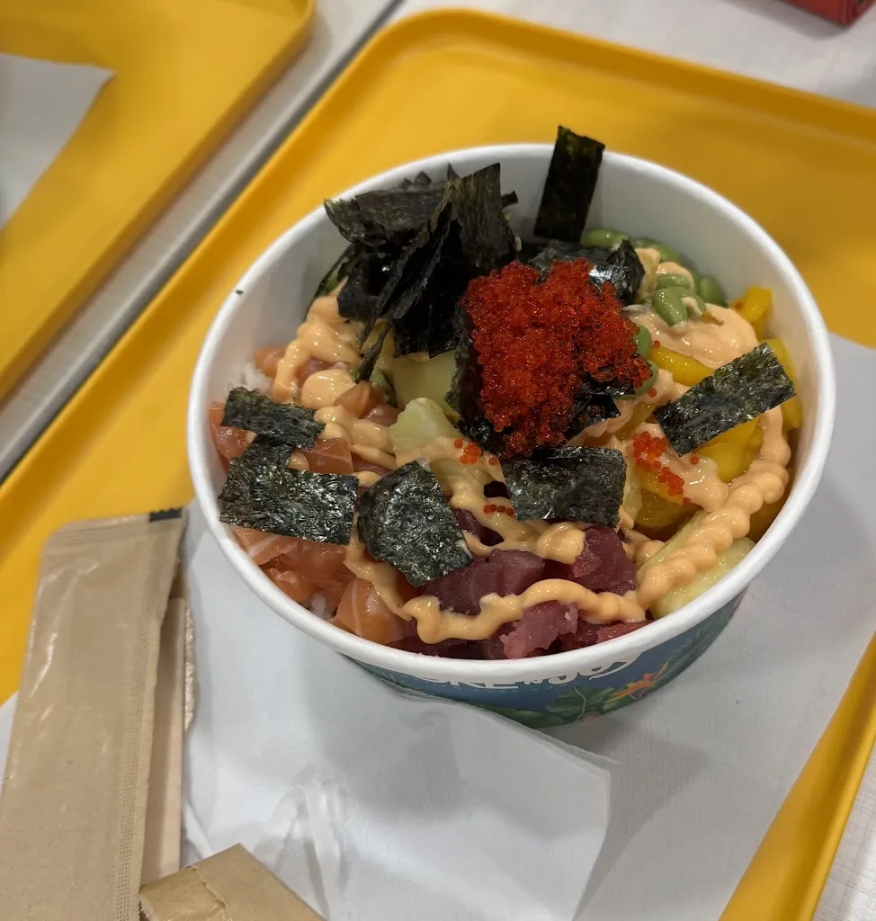 Lizaveta Antropova_Poke'n'Joy Bordighera_Bordighera_review