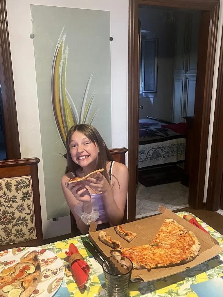 Anna_Da Livio Pizzería d'asporto_Campomorone_review