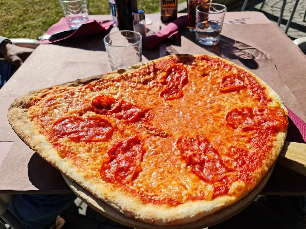 Keith San_Pizzeria la Remisa_Courmayeur_review